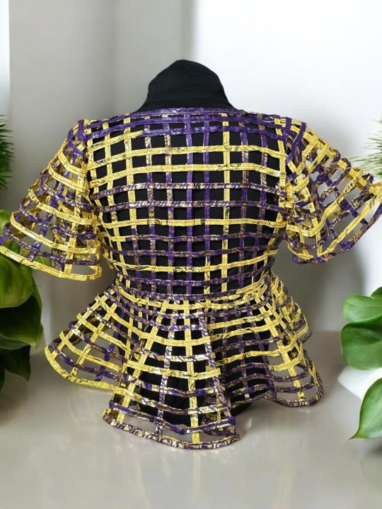 Window pane waist jacket with short sleeves. (OS)