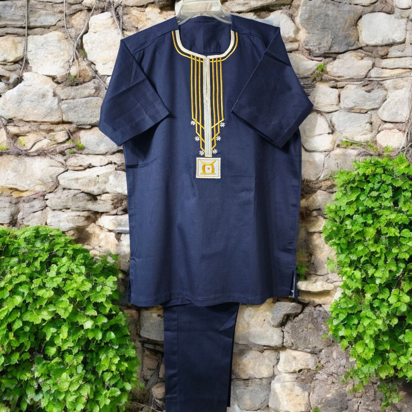 2-Piece Outfit for Men (L)