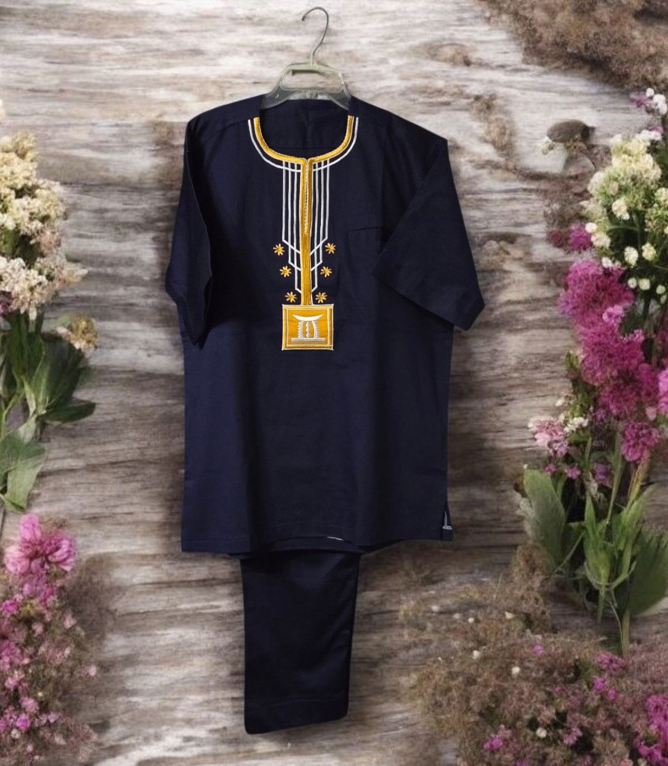 2-Piece Outfit for Men (XL)